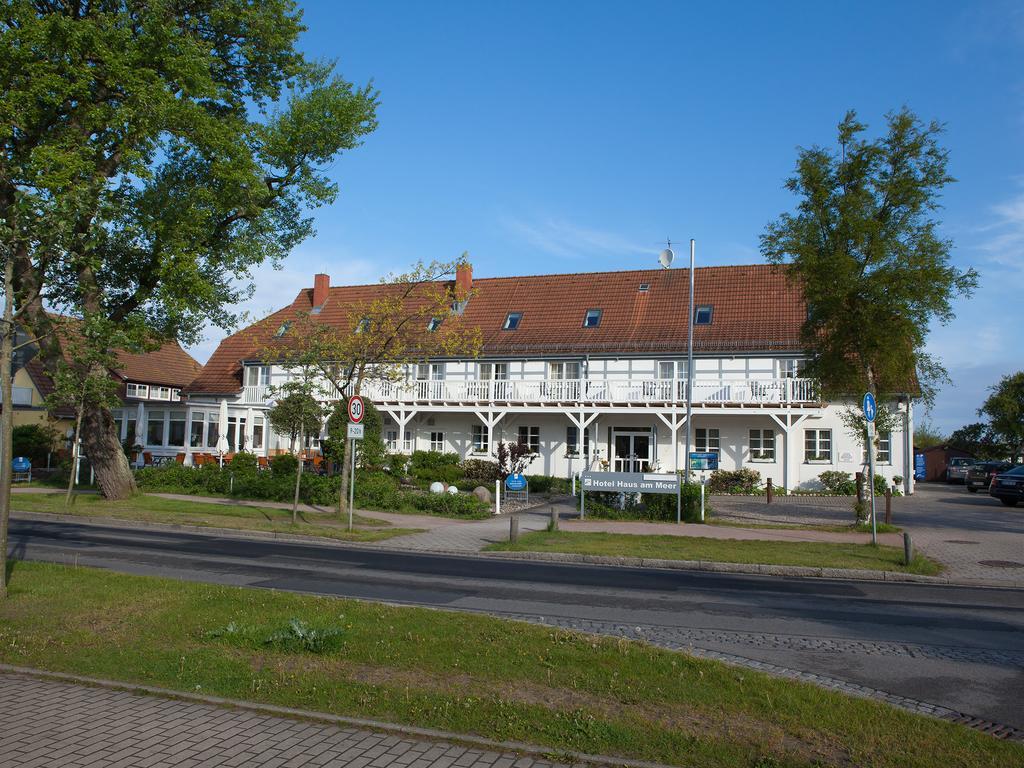 Отель Haus Am Meer Аренсхоп Экстерьер фото